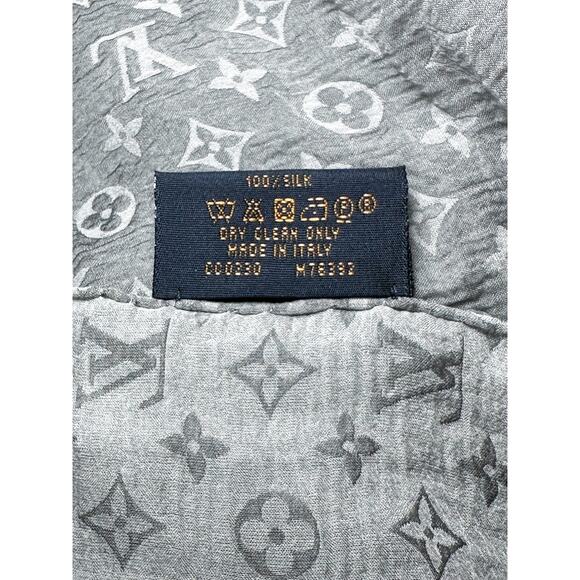 Louis Vuitton Envy LV Monogram Gray Silver Silk Bandeau Scarf Wrap & Brooch - Picture 5 of 7